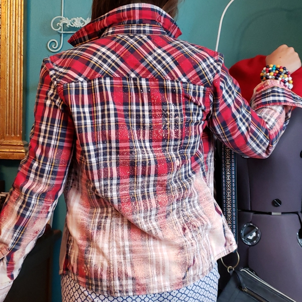 Redesigned Relaxed Perfection Flannel - All In - Picture 7 of 14